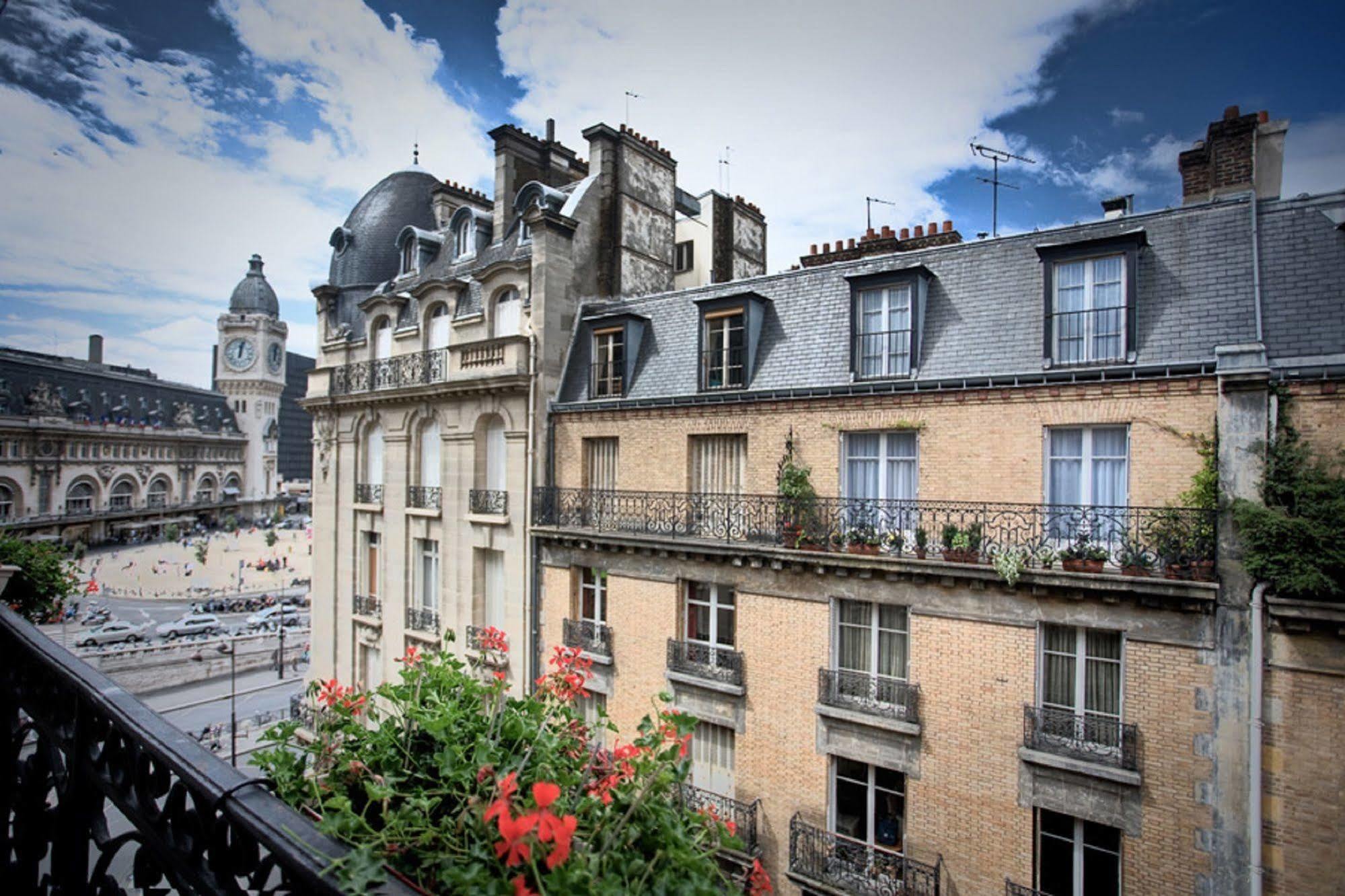 Palym Hotel Paris Exterior photo